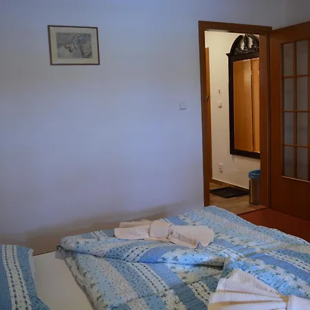 Pensjonat Farma Dvorec Radnice