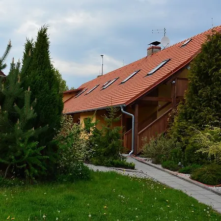Farma Dvorec 3* Radnice