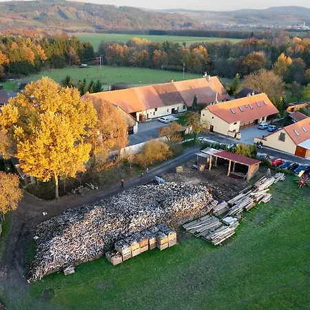 Farma Dvorec Penzion Radnice
